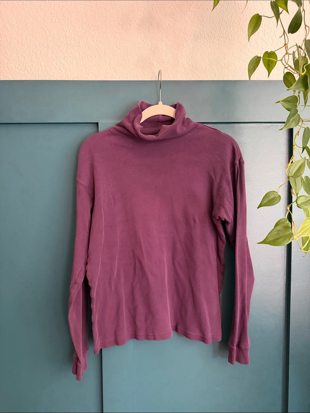 Vintage Cherokee 100% CottonPlum Turtleneck